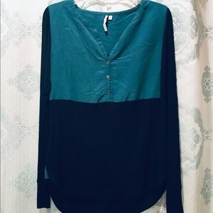 Calvin Klein color-blocked top